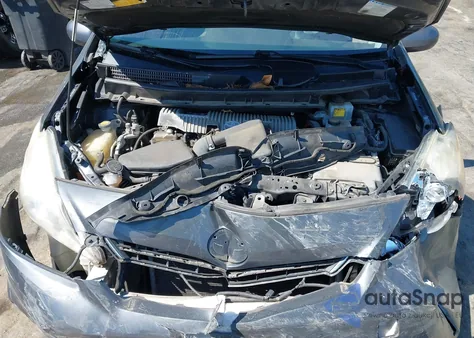 2012 Toyota Prius V Two z USA, uszkodzony, nr VIN JTDZN3EU6C3121186